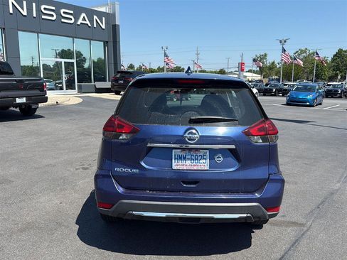 Used 2019 Nissan Rogue S FWD image 18