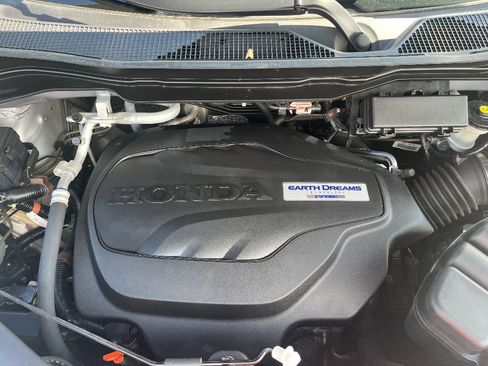 Used 2020 Ford Expedition Limited image 52