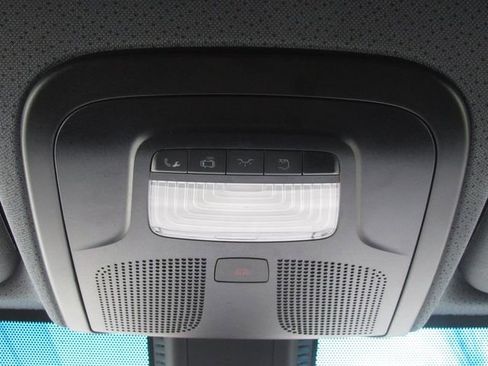 Used 2024 Mercedes-Benz Sprinter 2500 image 27