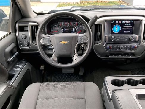 Used 2018 Chevrolet Silverado 1500 LT w/ All Star Edition image 7