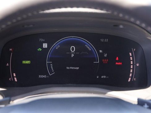 Used 2025 Toyota Camry SE FWD image 13