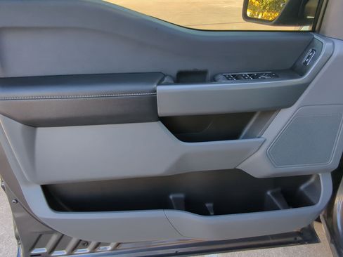 Used 2023 Ford F150 XLT image 13