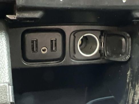 Used 2019 Buick Encore Preferred AWD/4WD image 30