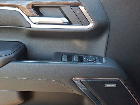 Used 2022 Chevrolet Silverado 1500 RST image 13