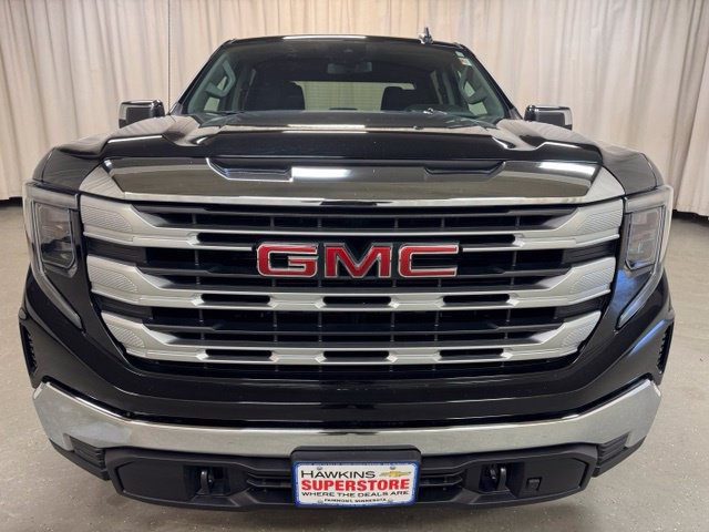Used 2024 GMC Sierra 1500 SLE w/ X31 Off-Road Package AWD/4WD image 14