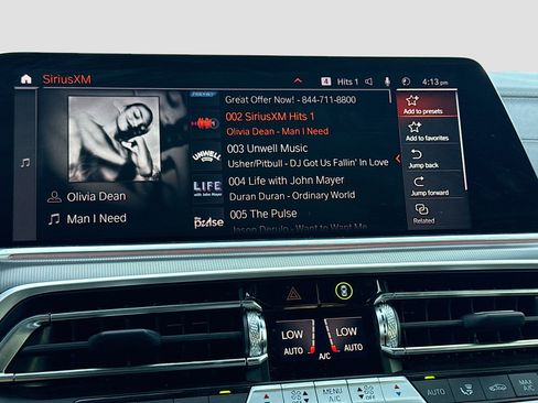 Used 2023 BMW X6 xDrive40i w/ M Sport Package image 32