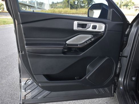 Used 2023 Ford Explorer ST w/ Equipment Group 401A image 12