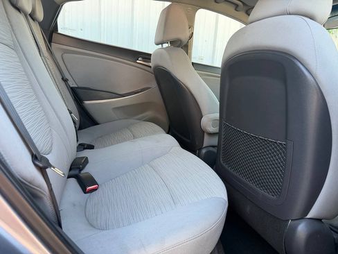 Used 2016 Hyundai Accent SE FWD image 16