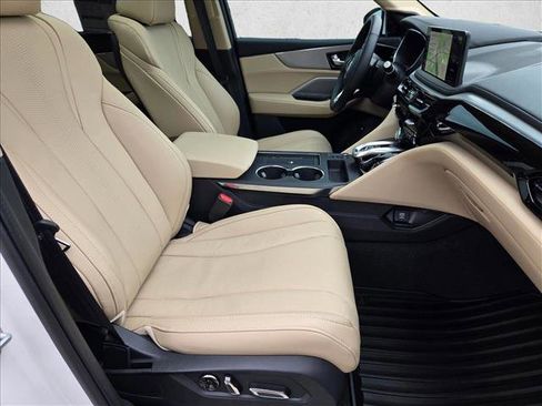 Certified 2026 Acura MDX FWD w/ Technology Package image 21