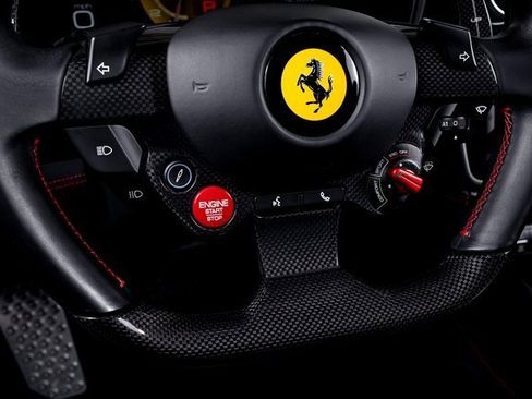 Used 2020 Ferrari Portofino image 33