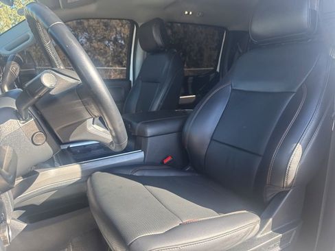 Used 2024 Ford F350 Lariat w/ FX4 Off-Road Package image 13