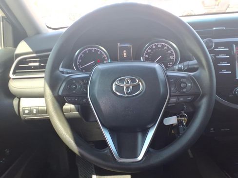 Used 2019 Toyota Camry LE FWD image 20