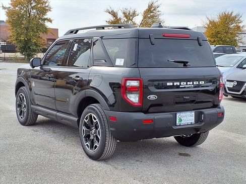 New 2025 Ford Bronco Sport Outer Banks w/ Outer Banks Tech Package+ AWD/4WD image 13