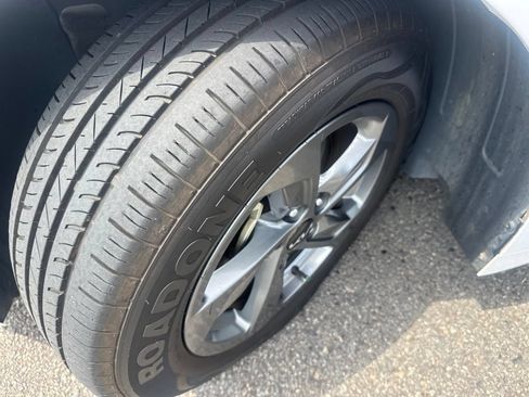 Used 2023 Kia K5 LXS FWD image 10