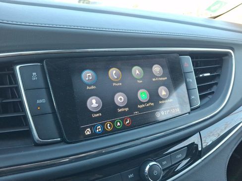 Used 2021 Buick Enclave Premium w/ Sun and Sites Package image 6