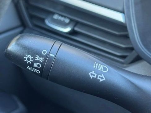 Used 2021 Nissan Altima 2.5 S image 25