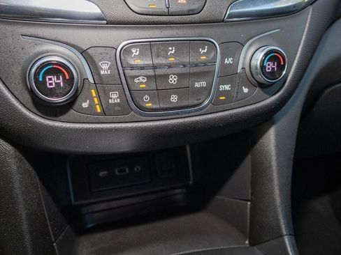 Certified 2023 Chevrolet Equinox LT image 21