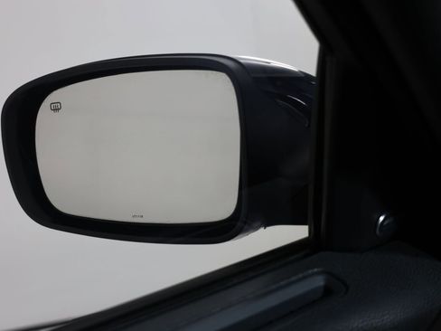 Used 2019 Dodge Charger R/T w/ Blacktop Package RWD image 15