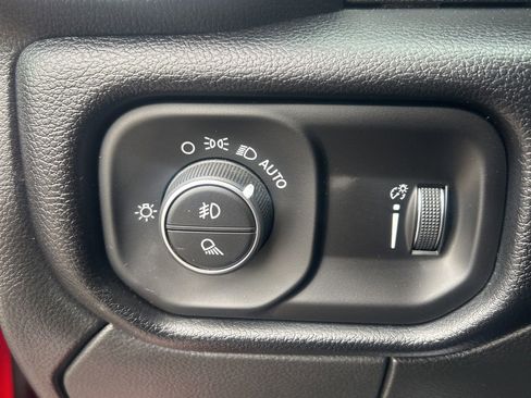 Used 2026 RAM 2500 Big Horn AWD/4WD image 27