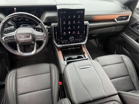 Used 2025 GMC Yukon Denali w/ Denali Reserve Package AWD/4WD image 24