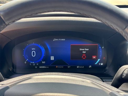 Used 2020 Ford Explorer Platinum w/ Premium Technology Package image 27