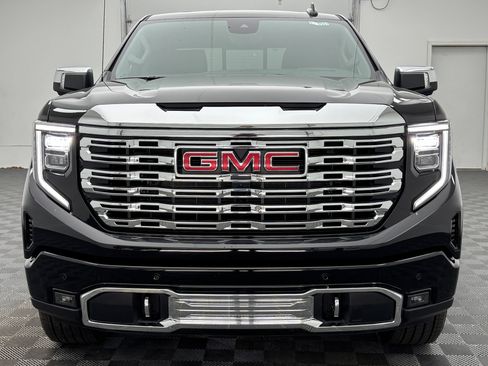 New 2026 GMC Sierra 1500 Denali w/ Denali Reserve Package AWD/4WD image 15