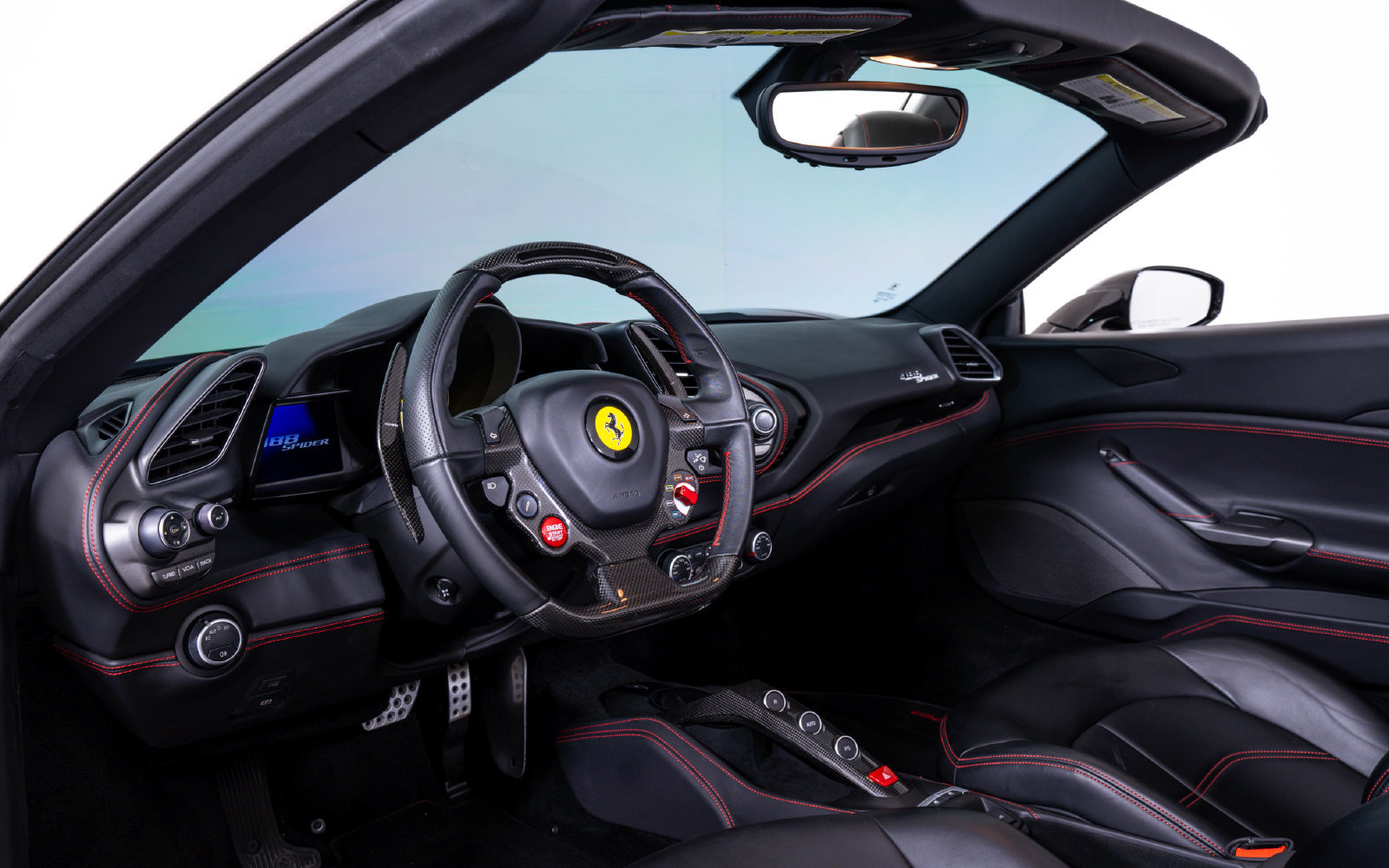 Used 2018 Ferrari 488 Spider RWD image 20