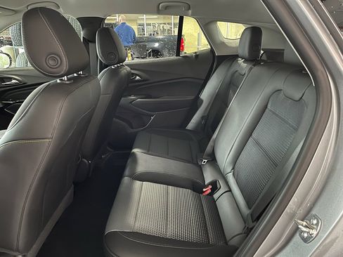 Used 2026 Chevrolet Trax LT FWD image 14