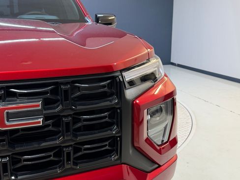 Used 2024 GMC Canyon Elevation w/ Convenience Package RWD image 10