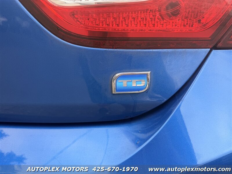 Used 2018 Chevrolet Cruze LT FWD image 20