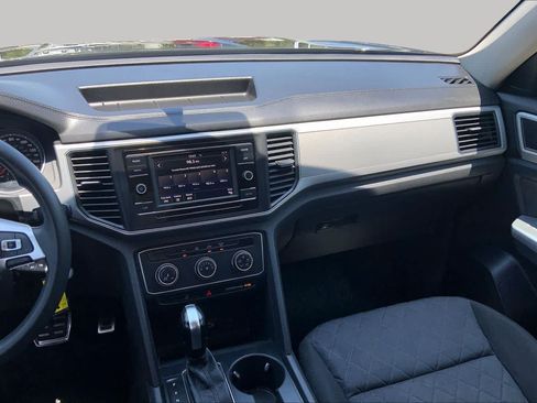 Used 2018 Volkswagen Atlas S FWD image 7