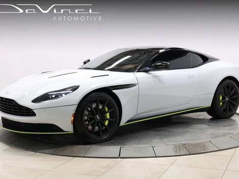 Used 2020 Aston Martin DB11 AMR image 1