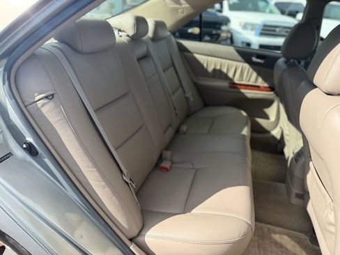 Used 2006 Toyota Camry XLE FWD image 7