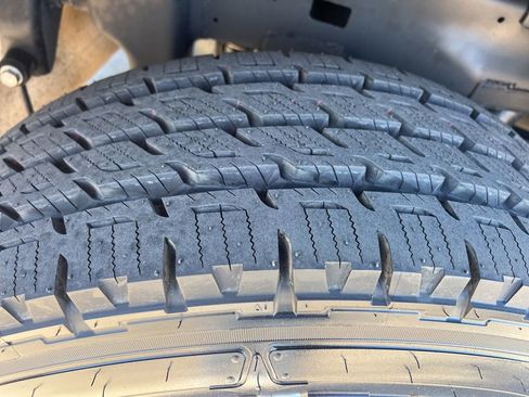 Used 2022 RAM 2500 Laramie w/ Chrome Appearance Group image 10