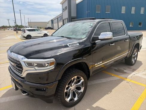Used 2022 RAM 1500 Limited w/ Body Color Bumper Group AWD/4WD image 2