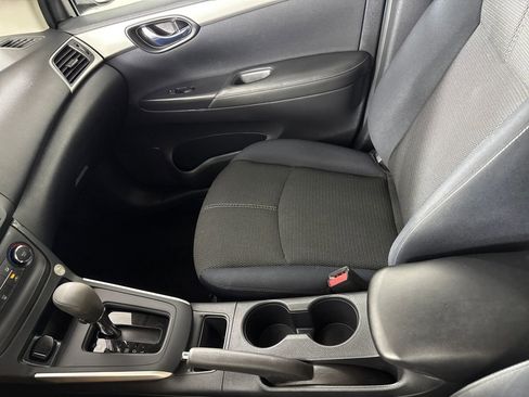 Used 2017 Nissan Sentra S image 16