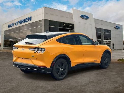 Certified 2022 Ford Mustang Mach-E California Route 1 AWD/4WD image 4