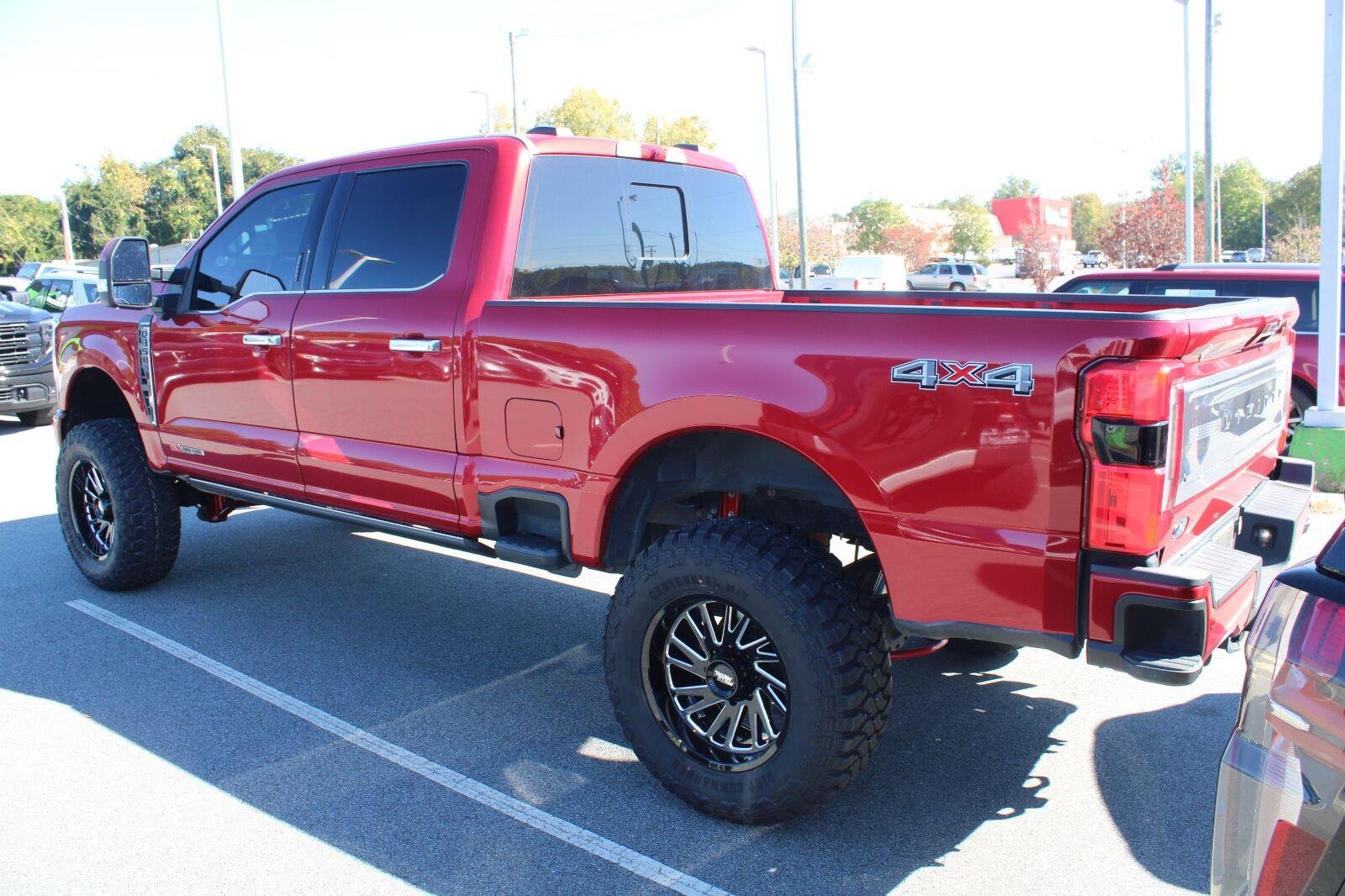 Used 2023 Ford F350 Limited AWD/4WD image 7