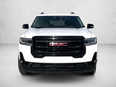 Used 2021 GMC Acadia SLE w/ Driver Convenience Package image 3