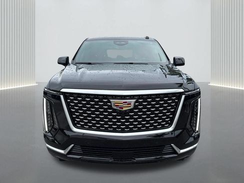 New 2026 Cadillac Escalade ESV Luxury AWD/4WD image 2