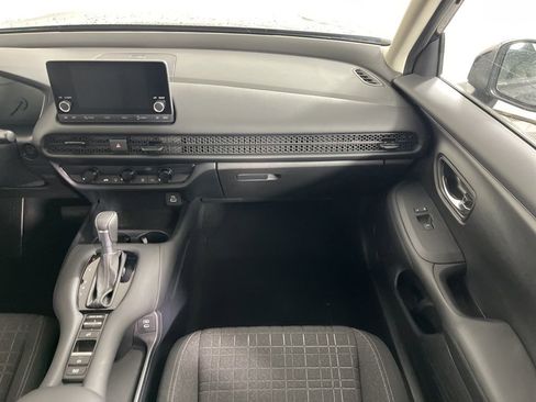 Certified 2024 Honda HR-V LX image 13