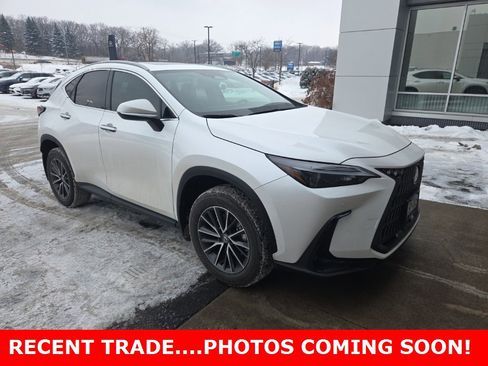 Used 2024 Lexus NX 350 AWD w/ Premium Package image 3
