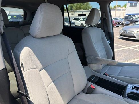 Used 2016 Honda Pilot EX image 35