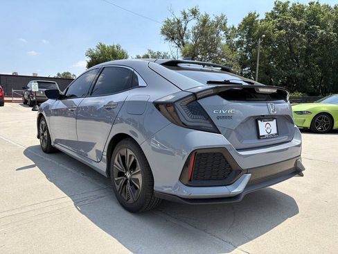 Used 2018 Honda Civic EX image 6