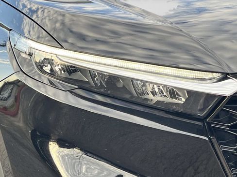 Used 2023 Honda CR-V EX-L image 9