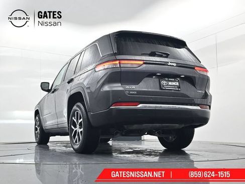 Used 2024 Jeep Grand Cherokee Limited w/ Trailer Tow Package AWD/4WD image 54