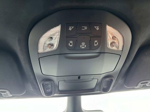 New 2026 Chrysler Pacifica Pinnacle image 35