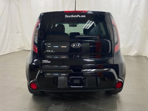 Used 2016 Kia Soul + image 8