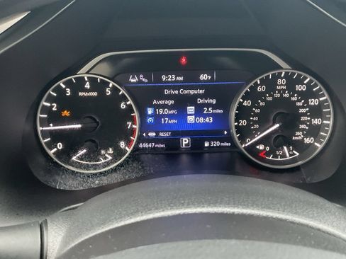 Used 2023 Nissan Murano SV w/ SV Midnight Edition Package AWD/4WD image 12