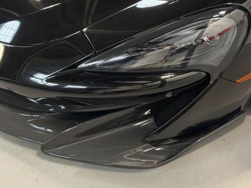 Used 2019 McLaren 600LT RWD image 28